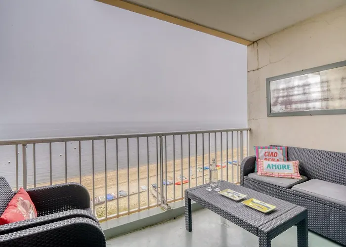 De Front De Appartement